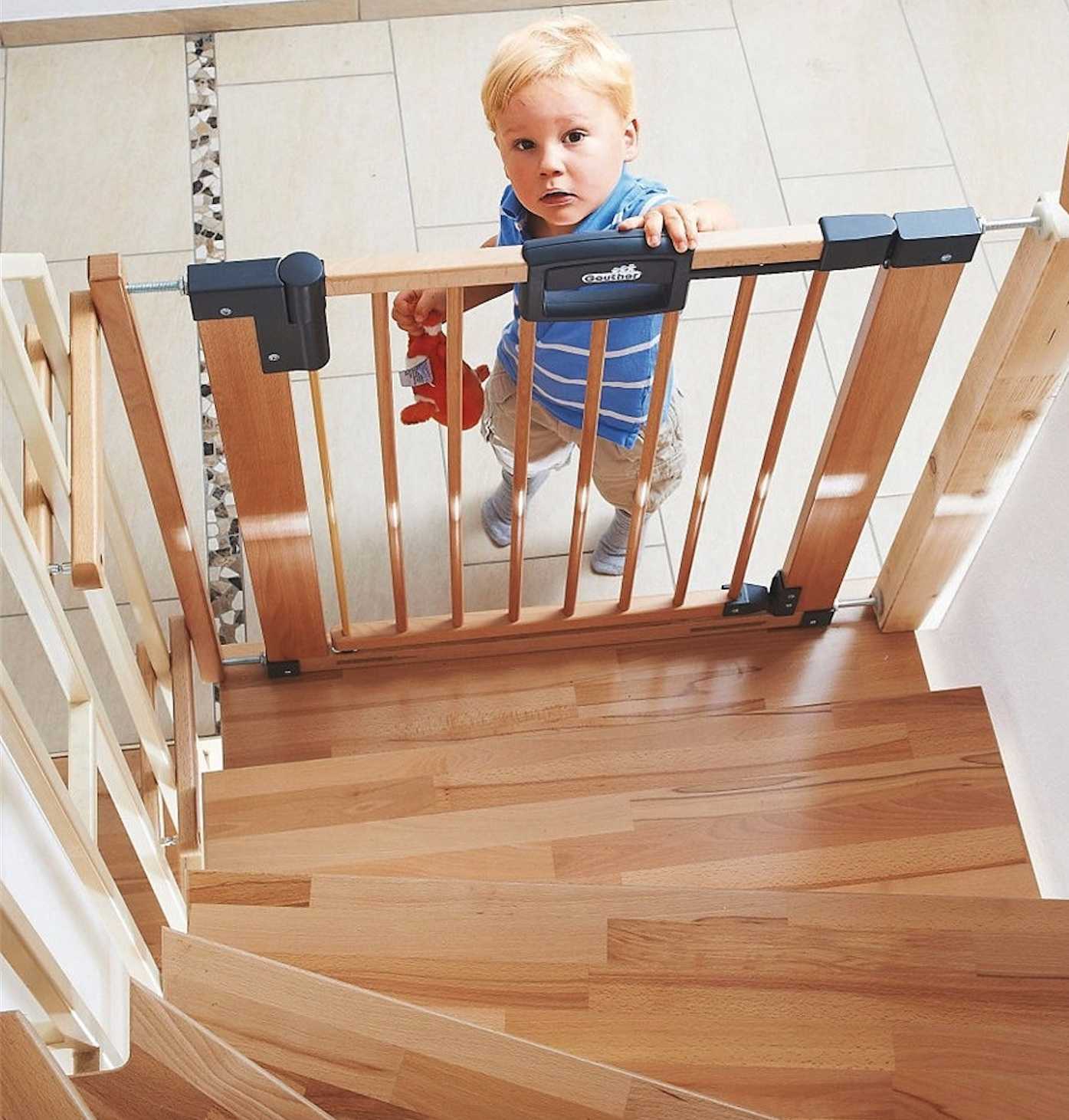 Ограждения лестницы для безопасности детей