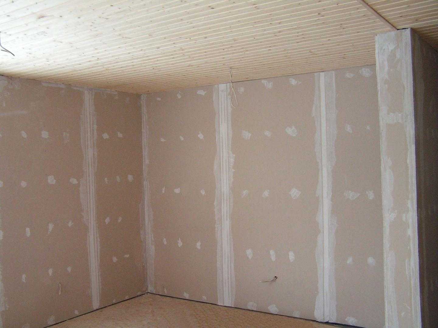 Этапы отделки стен деревянного дома гипсокартоном