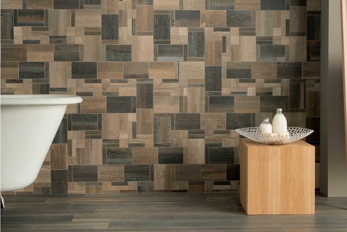 Плитка под дерево в ванную комнату — дизайн и оформление (видео, фото)