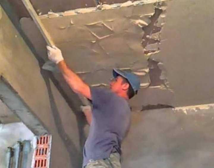 Как выровнять потолок своими руками: выравнивание потолков, как вытянуть, как ровнять, чем выровнять уровень