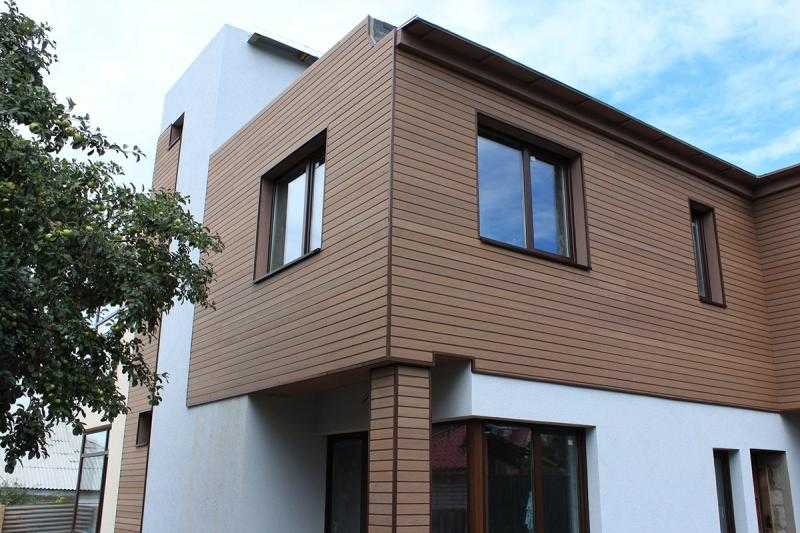 Отделка фасадов домов: какой материал лучше выбрать