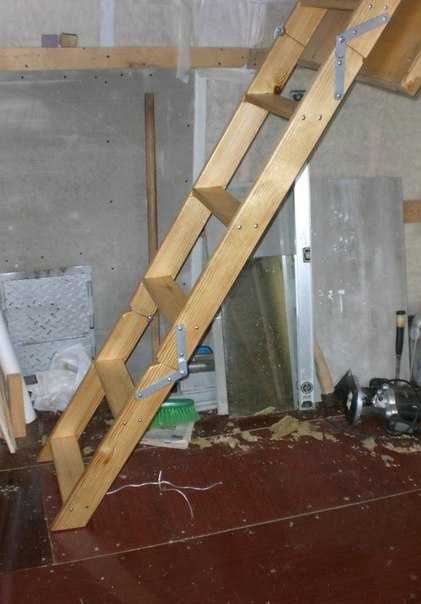 Изготовление чердачной лестницы с люком своими руками: расписываем суть