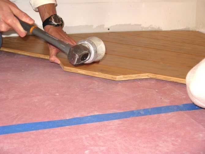Как стелить ламинат своими руками на бетонный пол