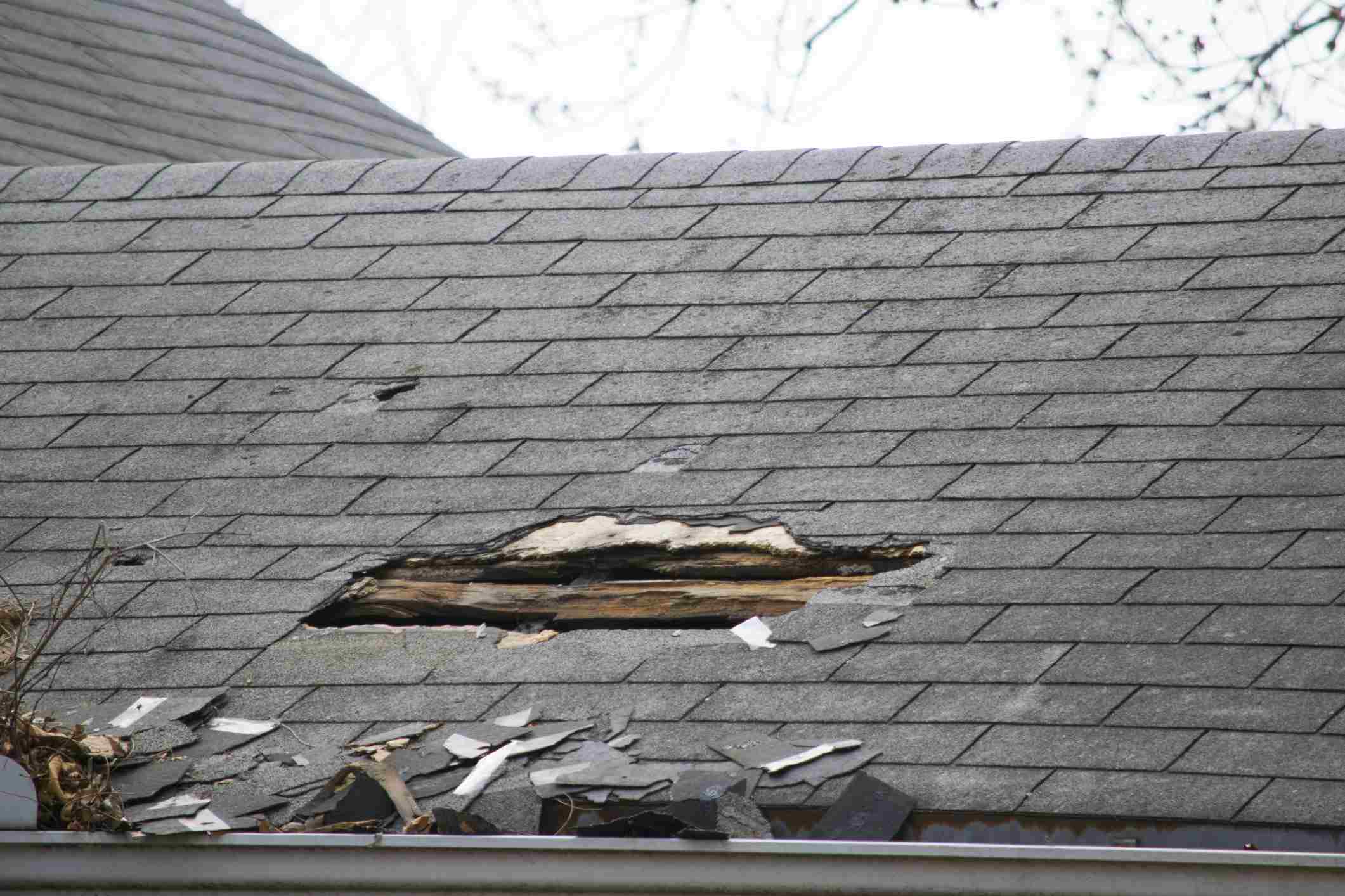  шиферной крыши, дефекты и способы их обнаружения, ремонтные работы