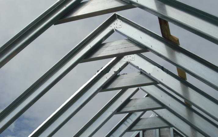 Стропильные системы вальмовых крыш – инструкция по монтажу