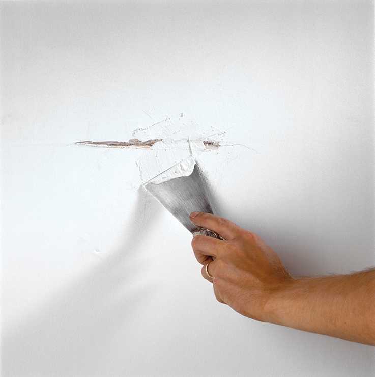 Шпаклевка стен под обои своими руками - пошаговая инструкция