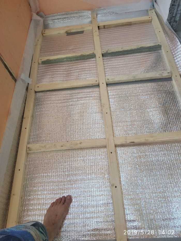 Утепление пола на балконе