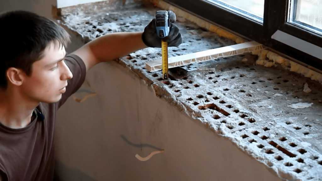 Деревянный подоконник своими руками, также из спила: фото, установка и монтаж конструкции на окне дома и как выровнять, обновить поверхность и сделать откосы?