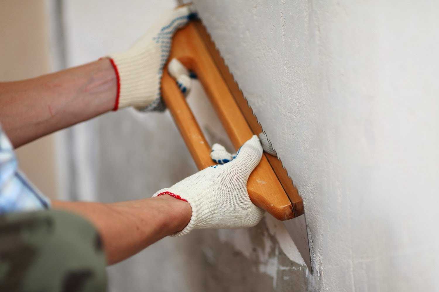 Как выровнять стены своими руками Как выровнять углы стен Выравнивание стен под обои в ванной комнате