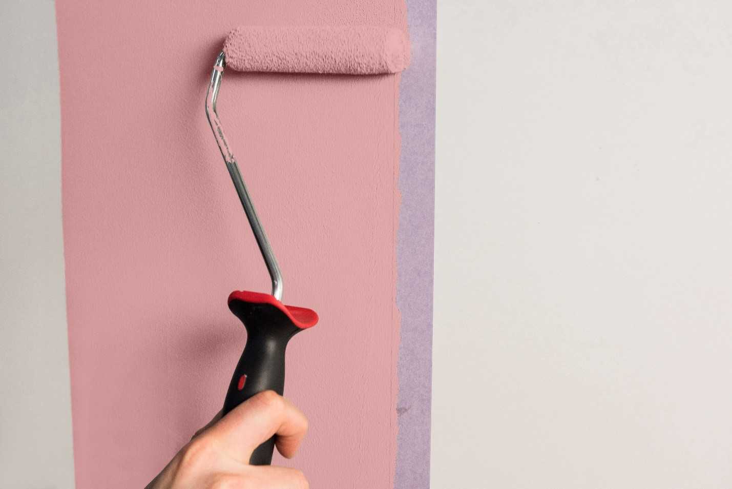 Покраска стен в квартире, преимущества - фото примеров