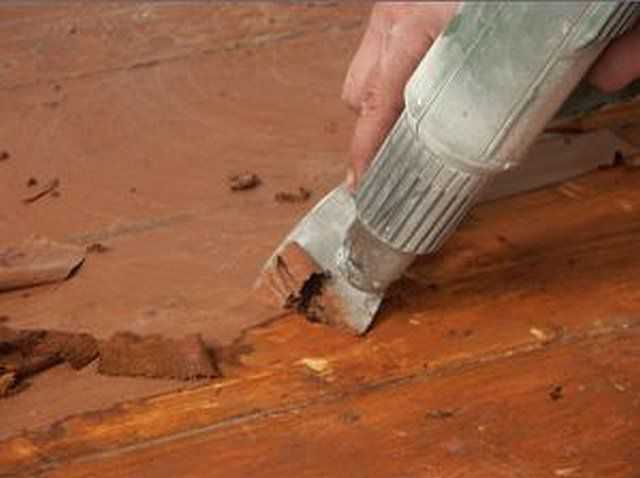 Как выровнять пол в доме — частном деревянном или старом панельном: инструкции, как своими руками провести работы по выравниванию, в том числе с применением фанеры