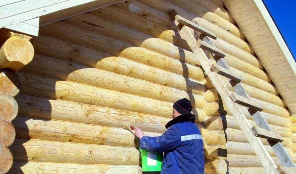 Чем покрасить деревянный дом снаружи – подробный обзор