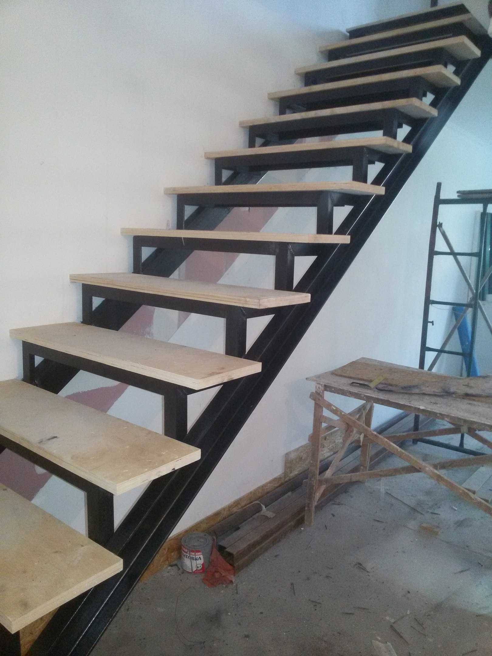 Как сделать металлическую винтовую лестницу