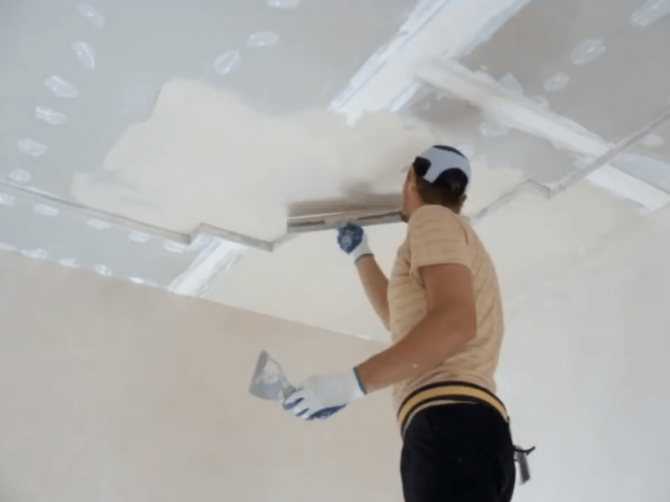 Шпаклевка потолка под покраску: основные этапы