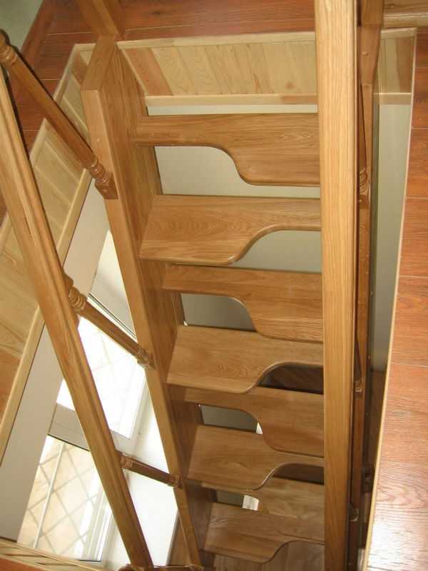 Лестница «гусиный шаг» (59 фото): мини-вариант «утиные» ступеньки, расчет марша на второй этаж и пошаговая инструкция сборки своими руками, примеры конструкций из металла и деревянных «лапок»