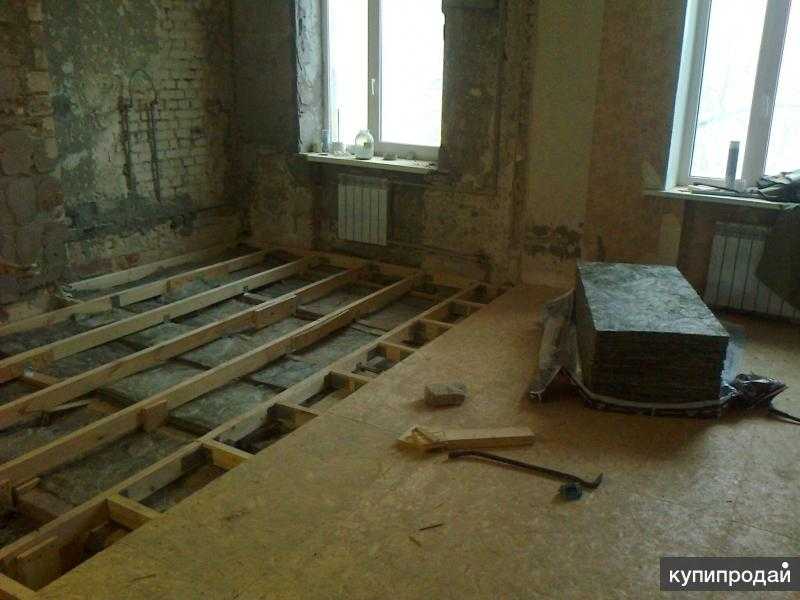 Ремонт в сталинке: отделка стен и пола кухни и потолка ванной комнаты