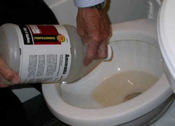 Как прочистить канализационную трубу в домашних условиях от засора: способы устранения + советы по профилактике