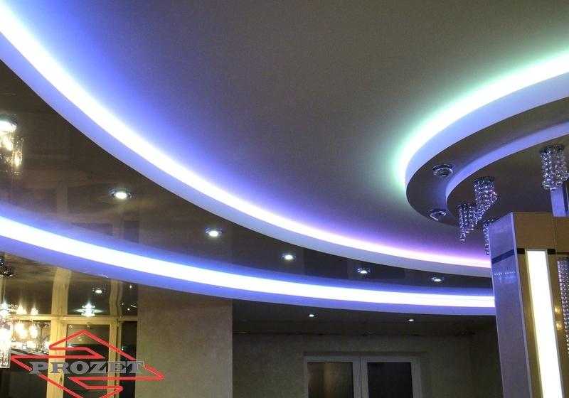 Двухуровневые натяжные потолки с подсветкой (51 фото): конструкции из гипсокартона со светодиодной подсветкой