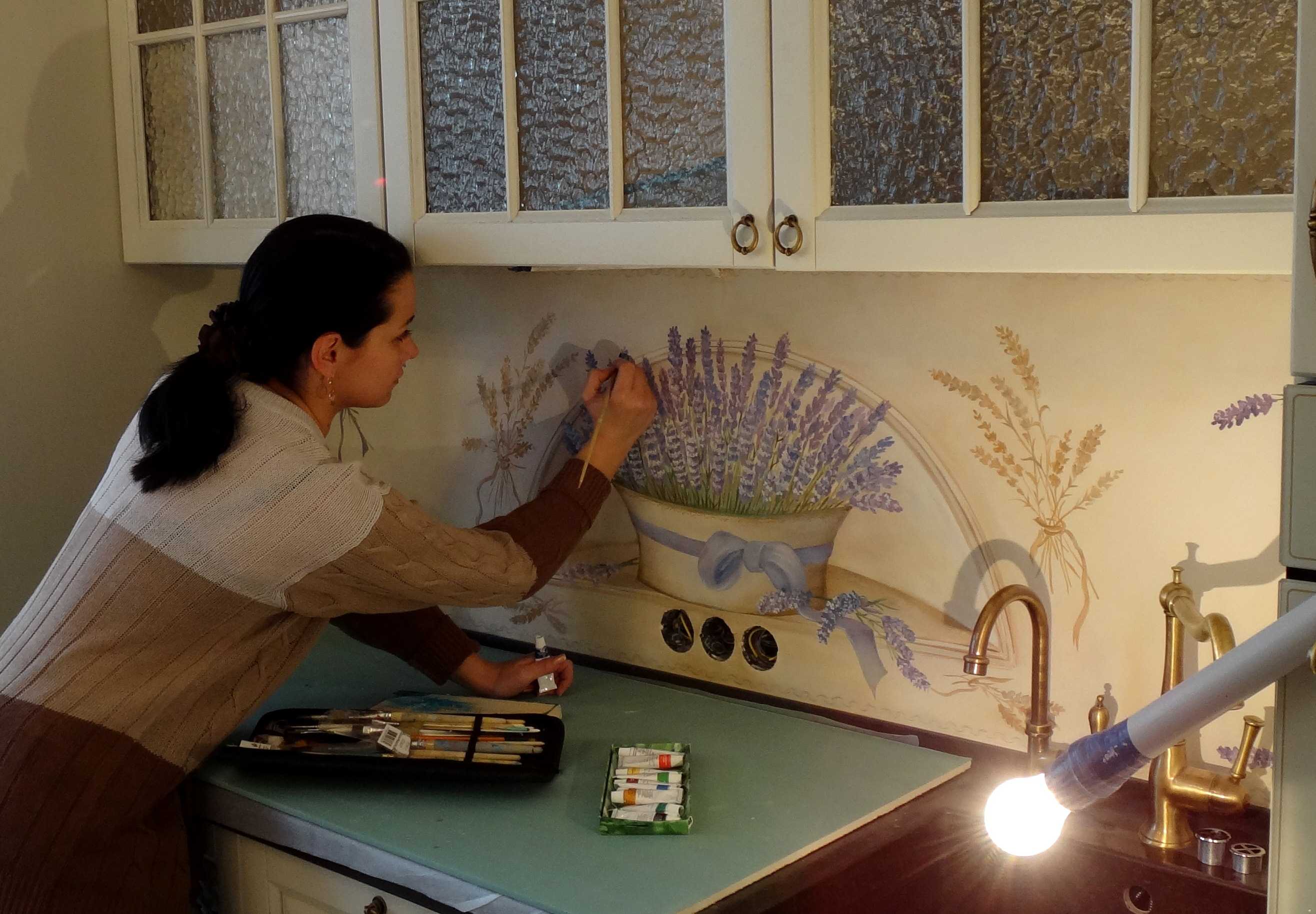 Видео по росписи стен, мастер-классы