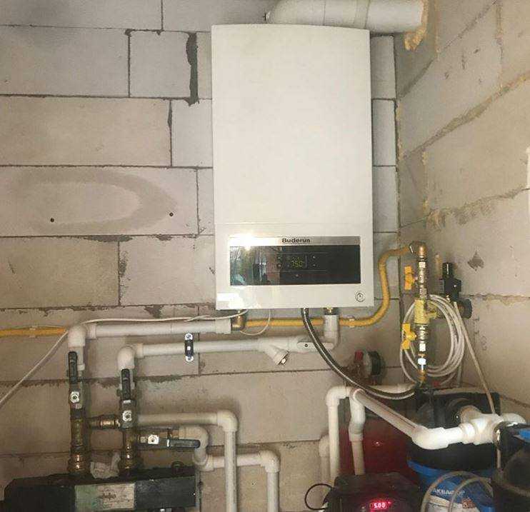 Установка настенного газового котла своими руками