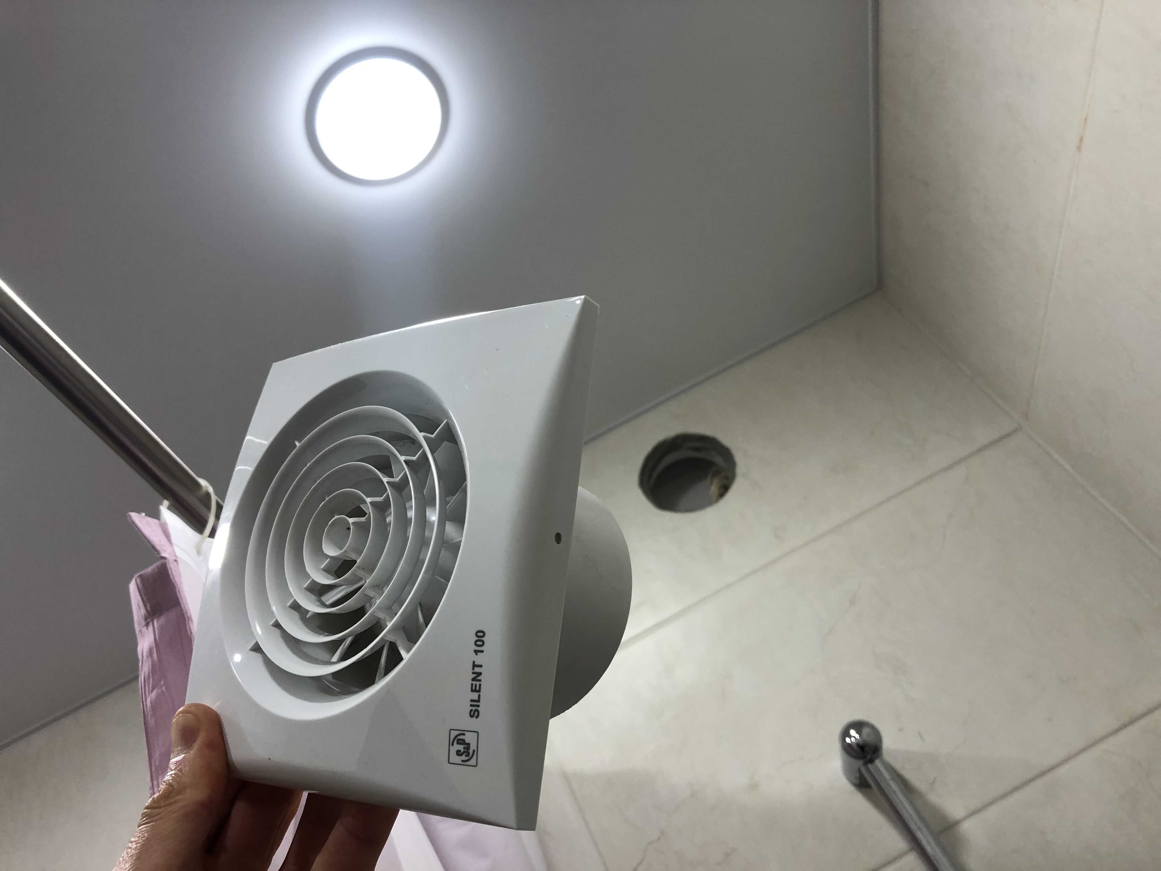 Вентилятор потолочный вытяжной и модуль вентиляционный для ванной и туалета
