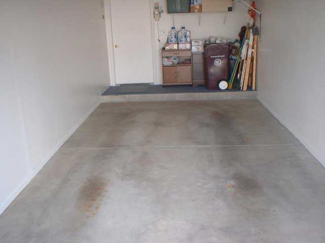 Модульное покрытие для гаража. модульные покрытия для гаража. напольное пвх покрытие. полы в гараже.