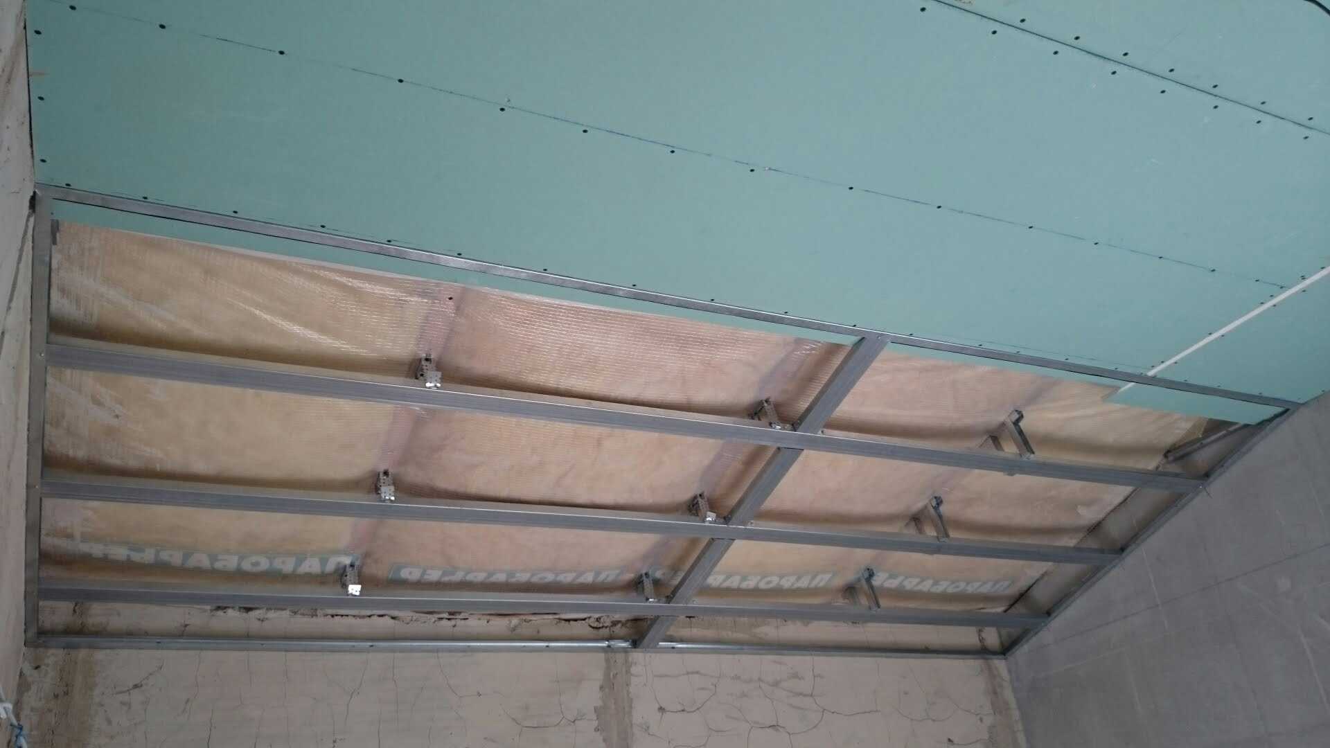 Устройство подвесного потолка из гипсокартона по системе кнауф