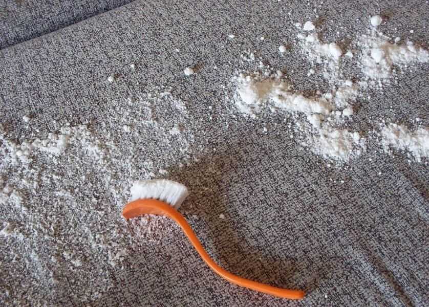 Химчистка ковролина и другие способы очистки покрытия