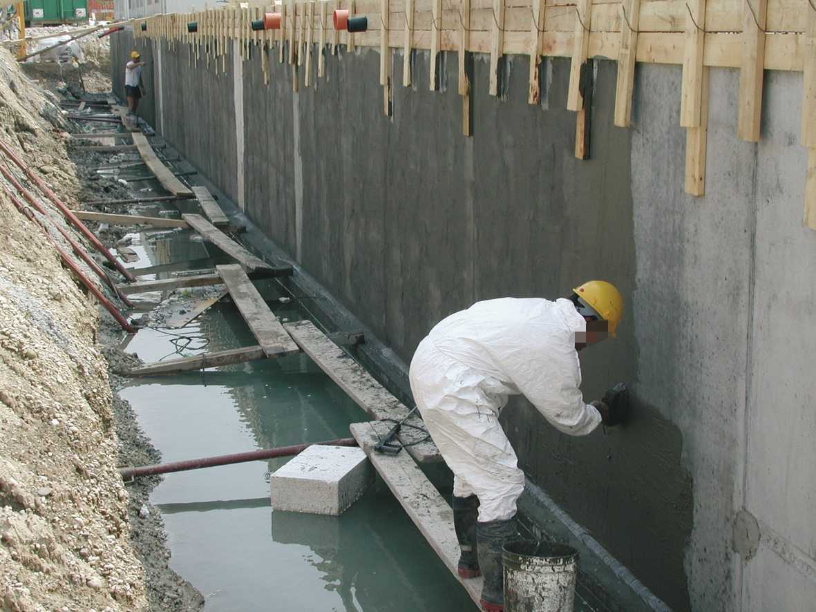 Гидроизоляция проникающая для бетона — повышение эксплуатационных свойств зданий и сооружений