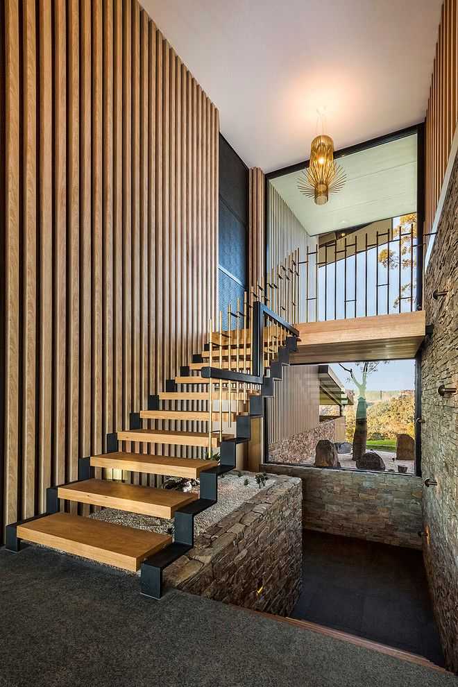 Покраска лестницы деревянной — нюансы и тонкости, о которых вы не знали
