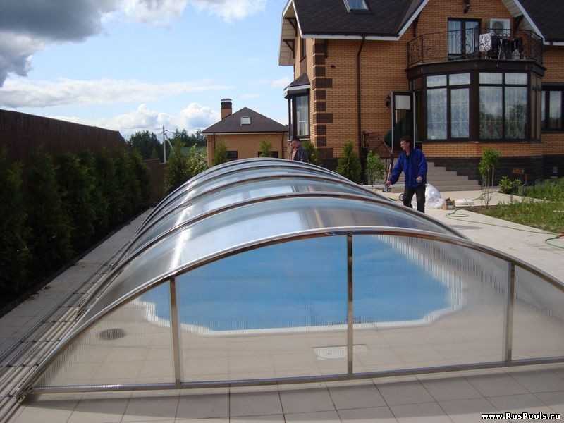 Устройство и особенности крыши из сотового поликарбоната для веранды, навеса или беседки