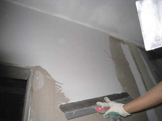 Шпаклевка потолка своими руками: выравниваем потолок шпаклевкой под покраску, изучив пошаговый процесс