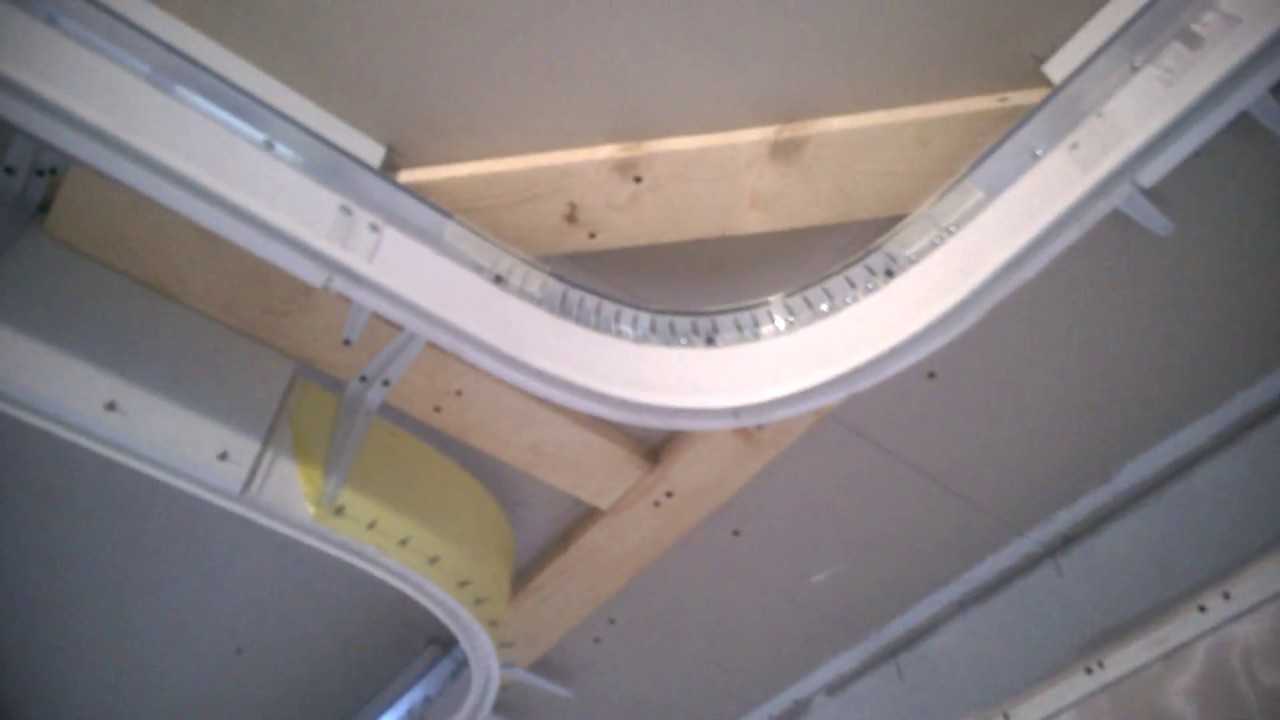 Двухуровневые натяжные потолки: все что нужно знать (+55 фото)