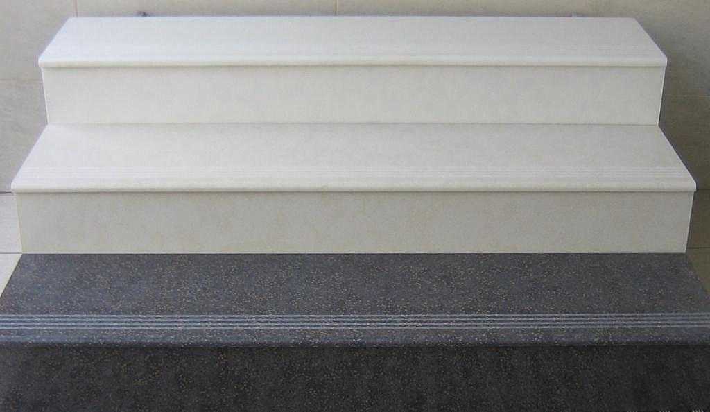 Керамогранитные ступени для лестницы, как правило укладывать ступени из керамогранита на улице