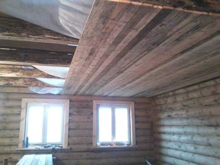 Поднимаем потолок в деревянном доме. советы по увеличению пространства в помещении