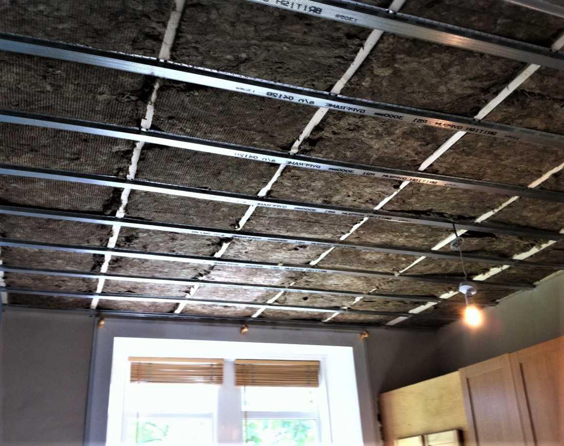 Звукоизоляция потолка в доме с деревянными перекрытиями и шумоизоляция в частном