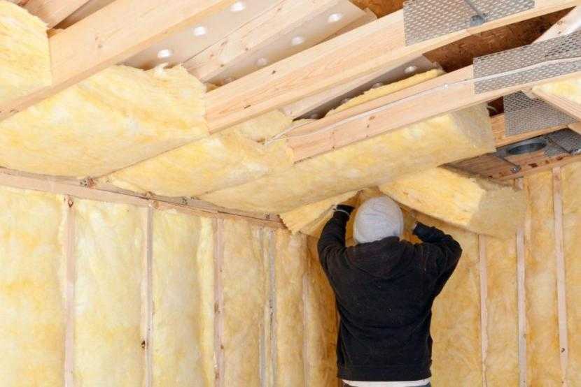 Можно ли утеплять деревянный дом пенопластом своими руками