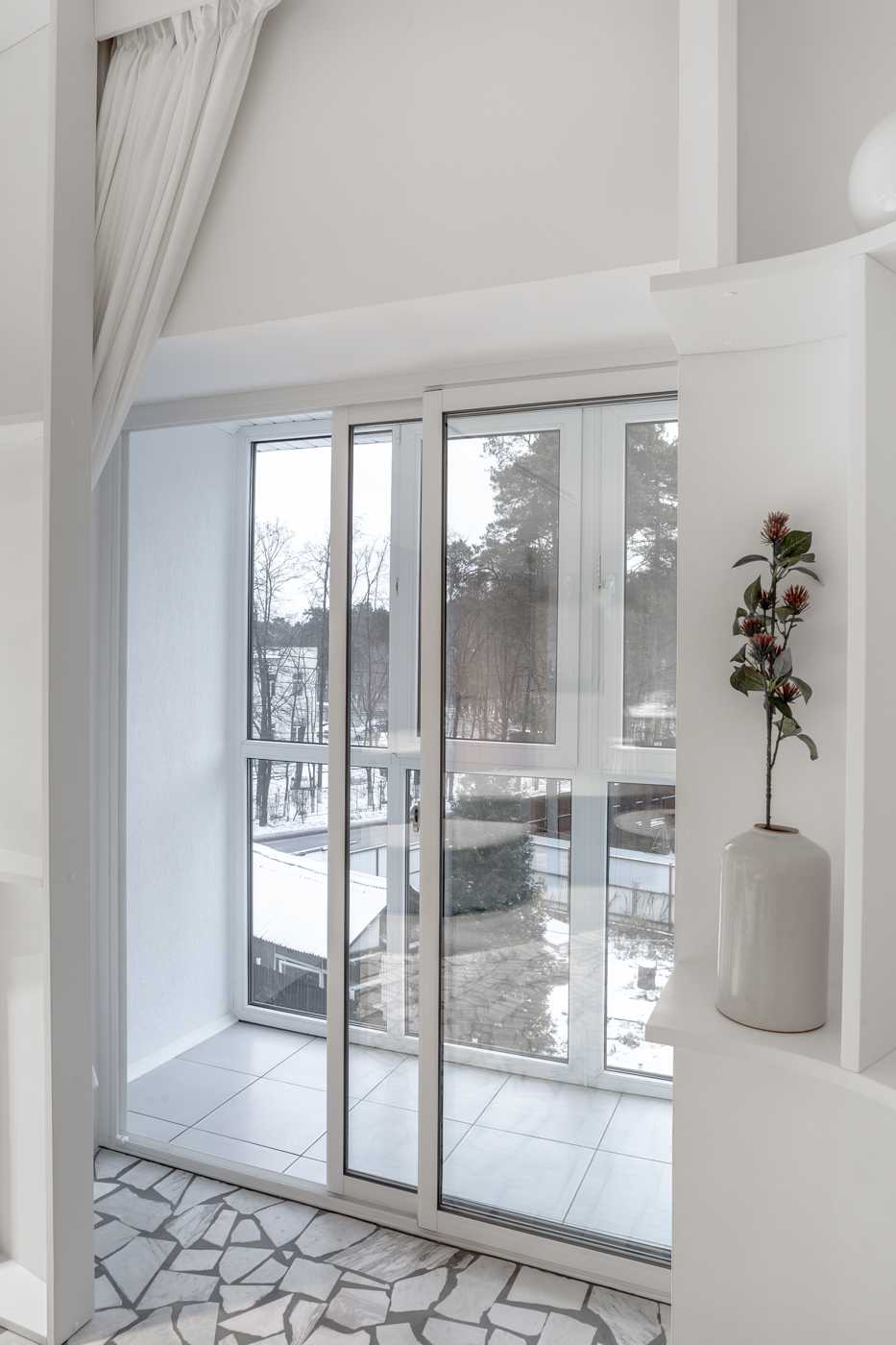 Французское остекление балкона (62 фото): окна и лоджии вместо балконного блока в квартире