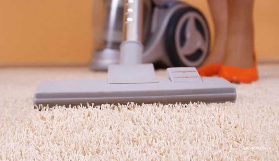 Как почистить ковролин в домашних условиях: правила ухода и способы по чистке ковролина, не снимая с пола