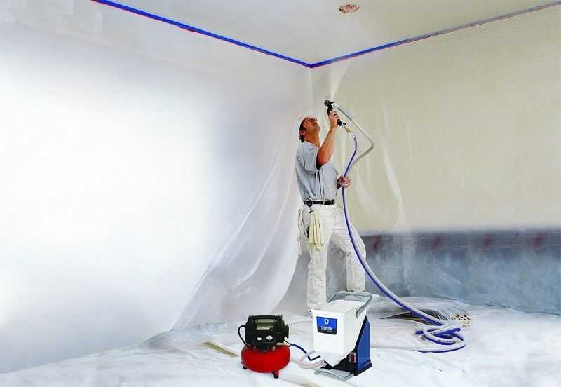 Покраска потолка краскопультом - как правильно красить?