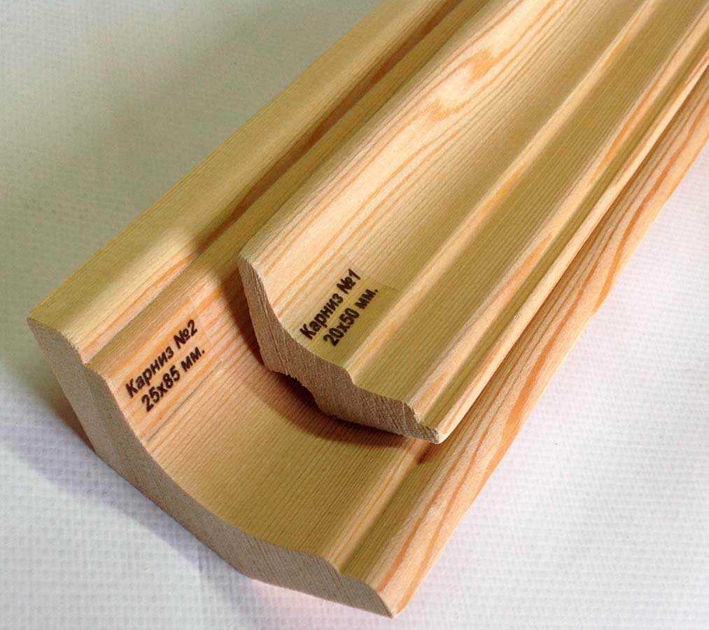 Размеры и стоимость потолочных деревянных плинтусов