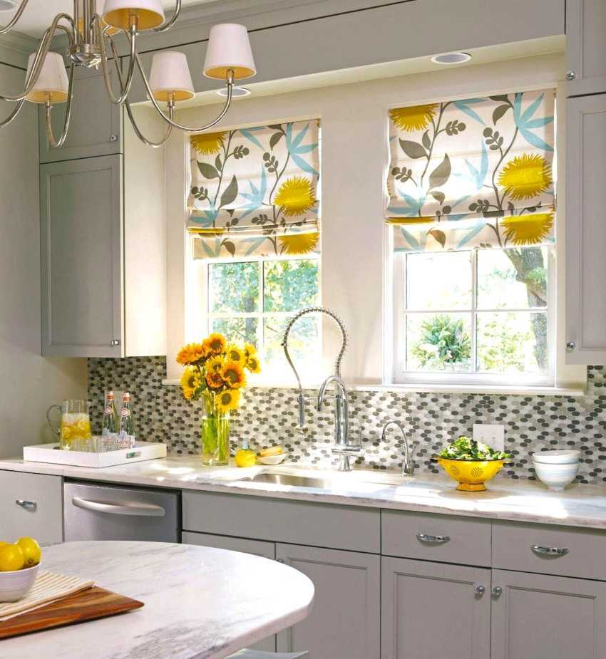 Как оформить окно на кухне: красивые варианты оформления шторами и жалюзи — salon