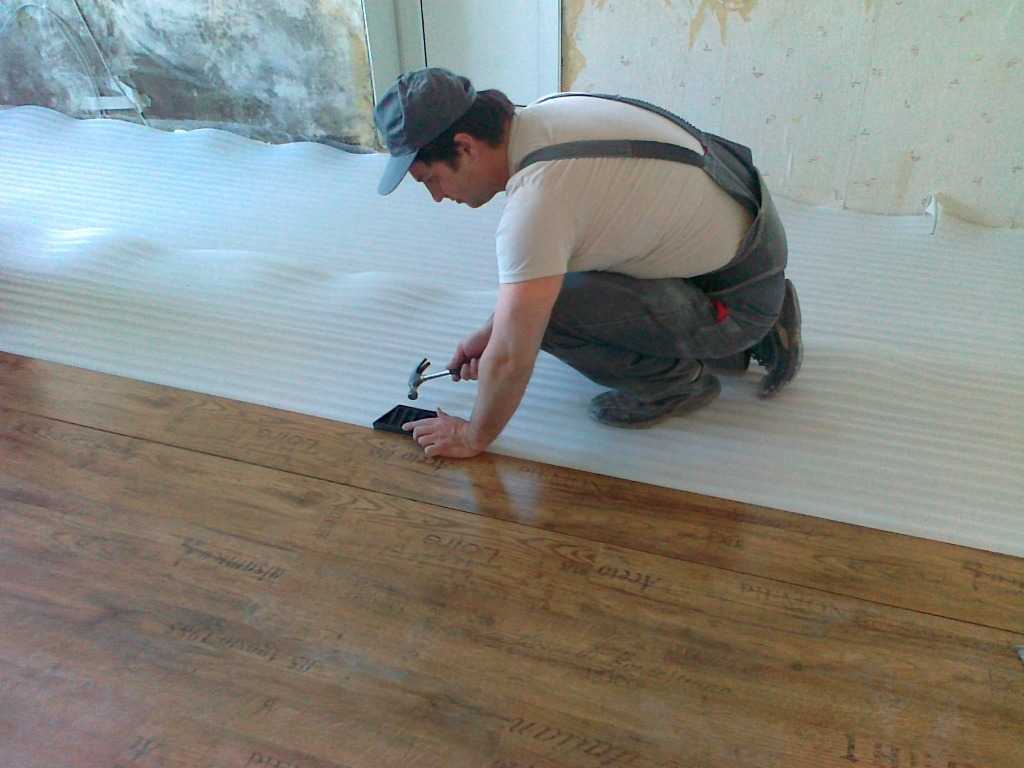 Особенности укладки ламината на бетонный пол: советы от мастеров