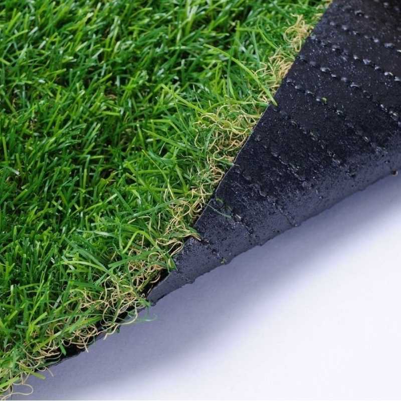 Искусственная трава в рулонах - обзор напольных покрытий с характеристиками, производителями и стоимостью