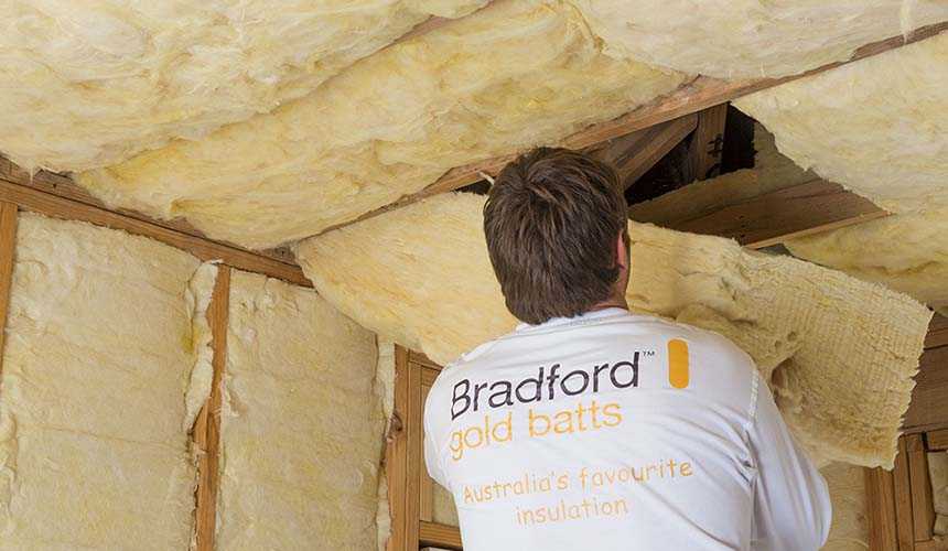 Шумоизоляция потолка в доме с деревянными перекрытиями – легко, быстро и надежно
