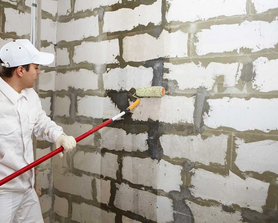 Штукатурка бетонных стен: технология подготовки и нанесения