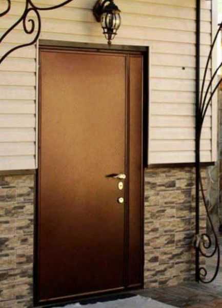 10 советов по выбору металлической входной двери в квартиру и дом