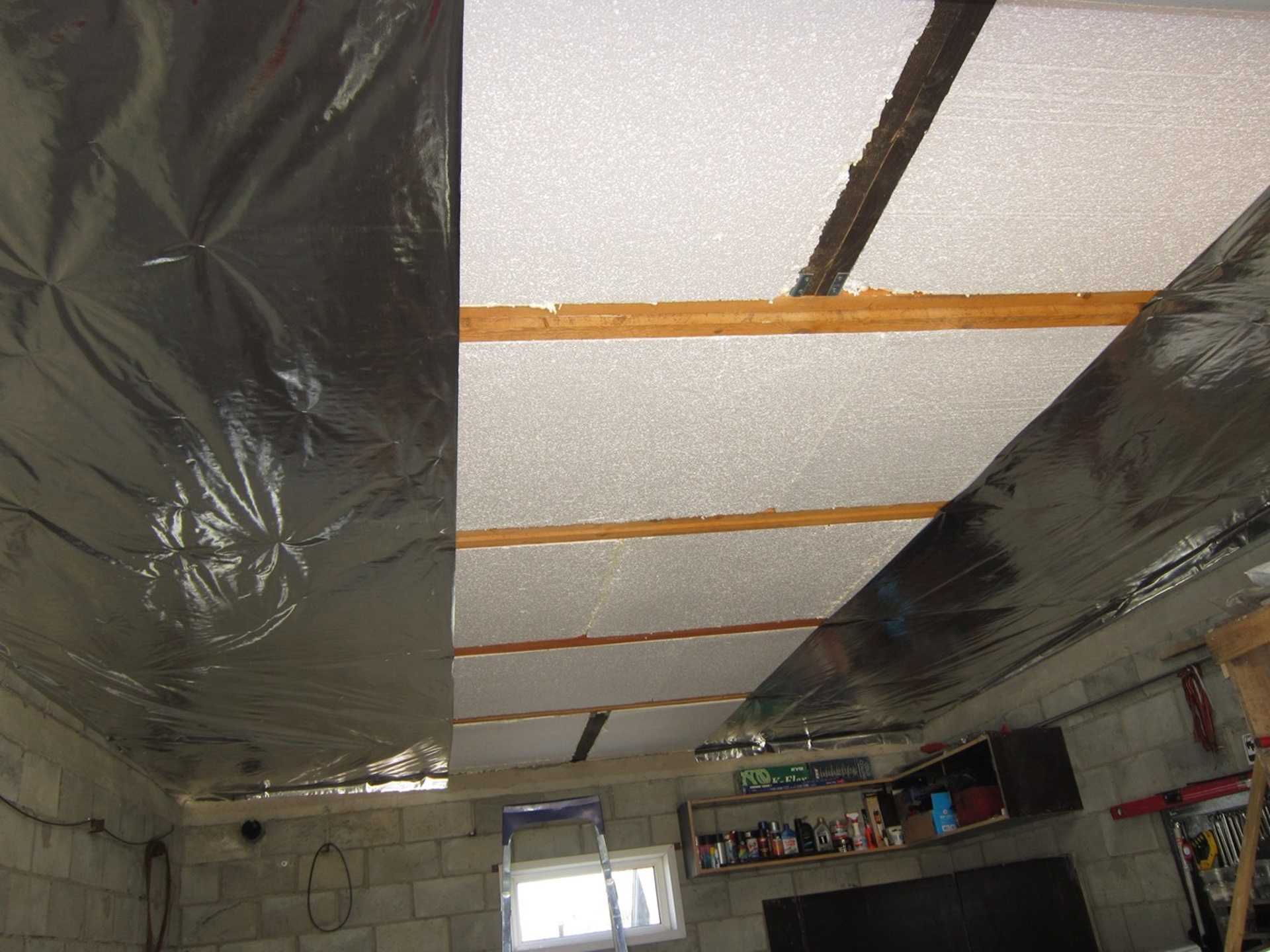 Чем лучше утеплить бетонный потолок подвала изнутри