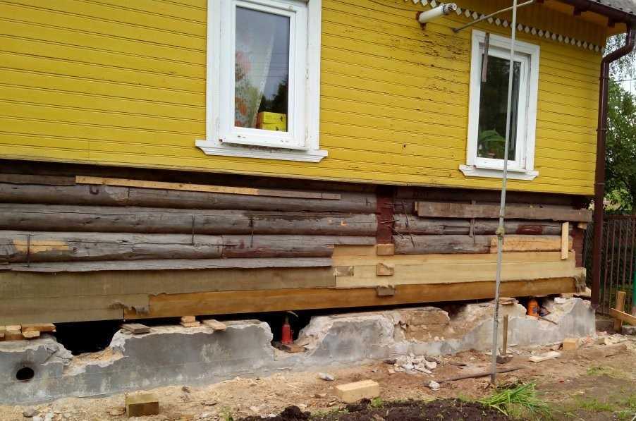 Ремонт фундамента деревянного дома