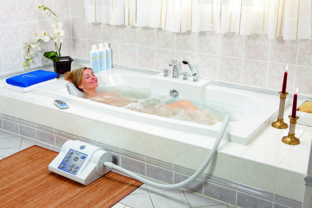 Как выбрать гидромассажную ванну и нужен ли гидромассаж